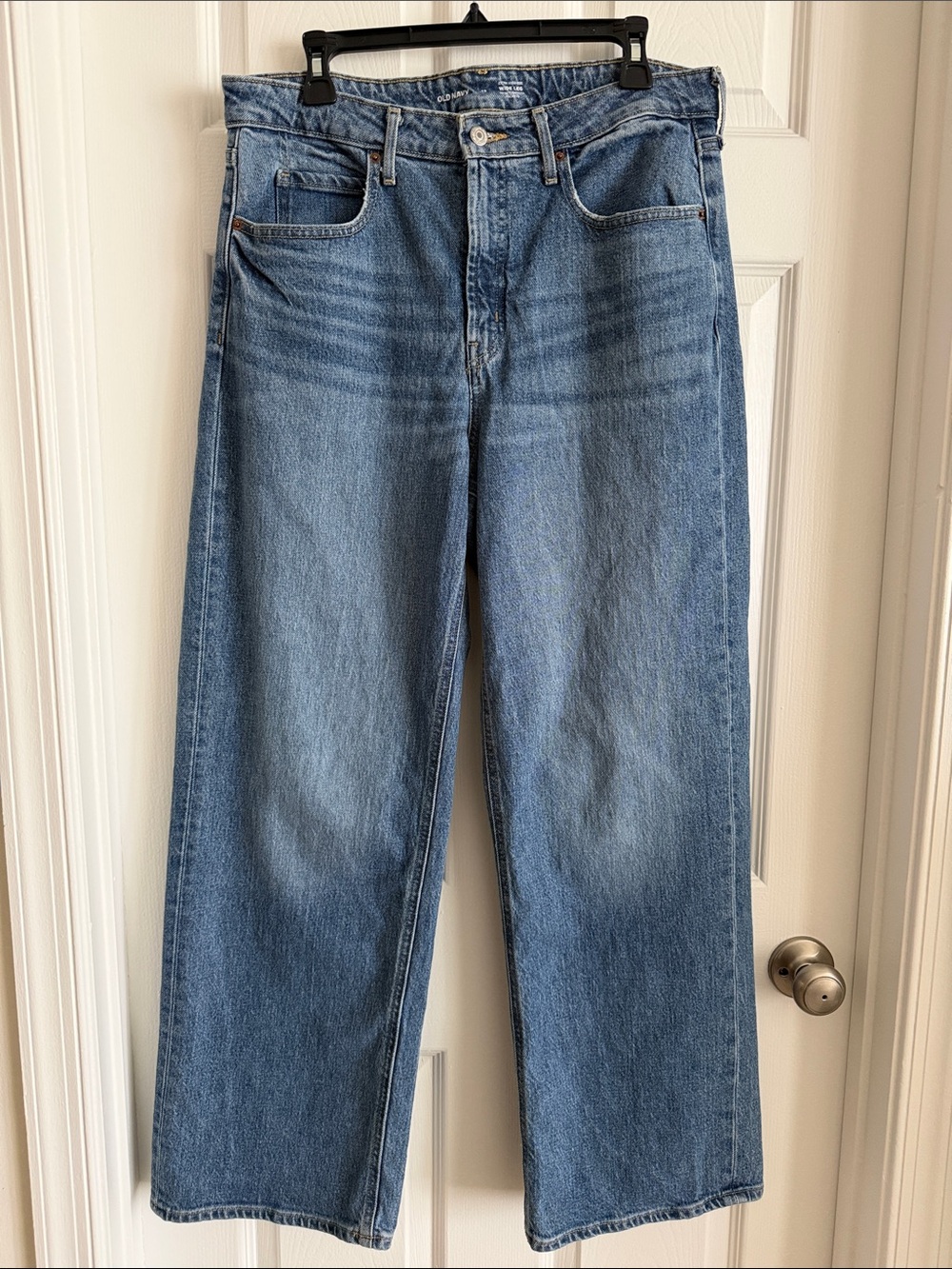 Old Navy Extra High-Waisted Wide-Leg Jeans